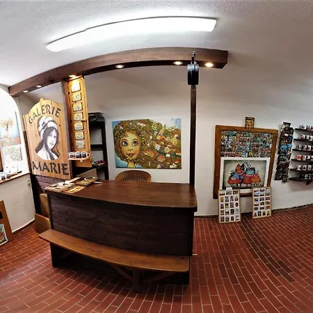 דירה Galerie Marie